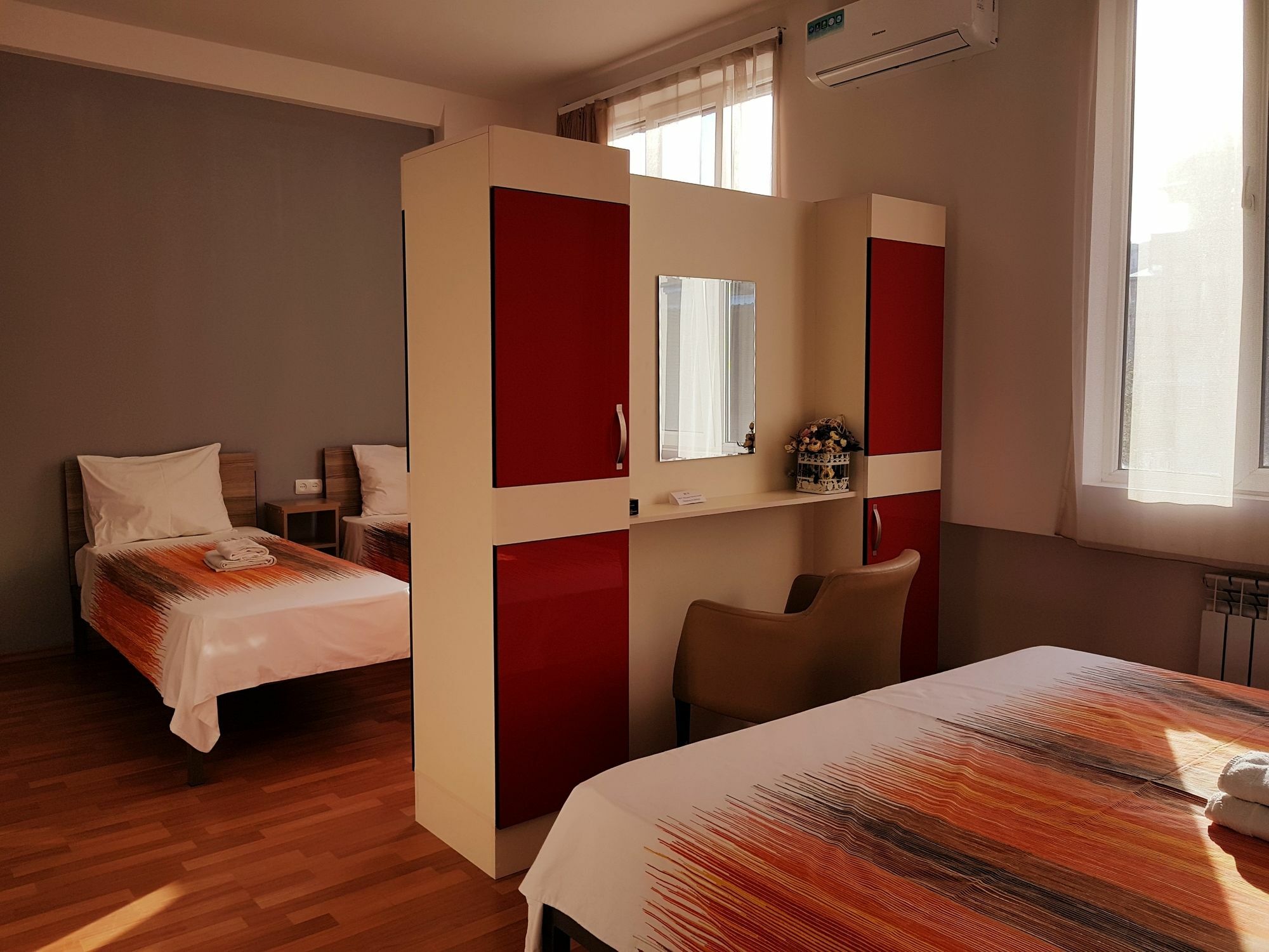 Welcome Friends Hostel Yerevan Exterior photo